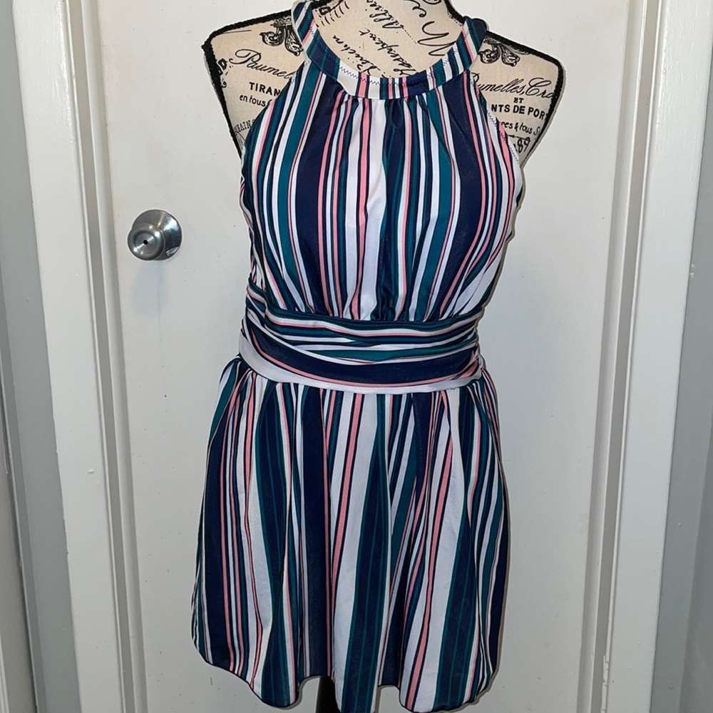 COPY - BBATHING SUIT TOP -SIZE 10- MULTI STRIPES -HALTER NECK WITH BACK OPENING-